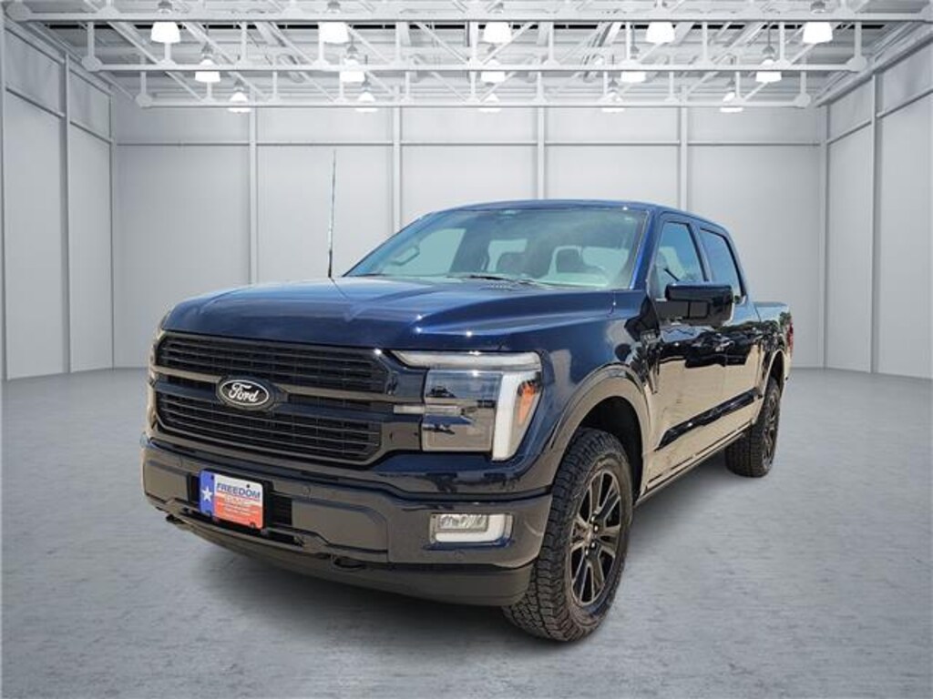 Used 2024 Ford F-150 Platinum 4x4 SuperCrew Cab 5.5 ft. box 145 in. WB