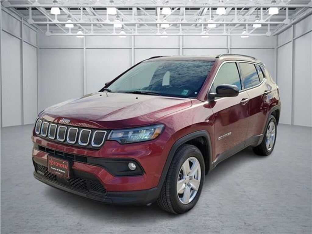 Used 2022 Jeep Compass Latitude Front-Wheel Drive