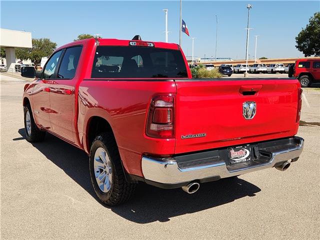 2024 Ram 1500 Laramie photo 2