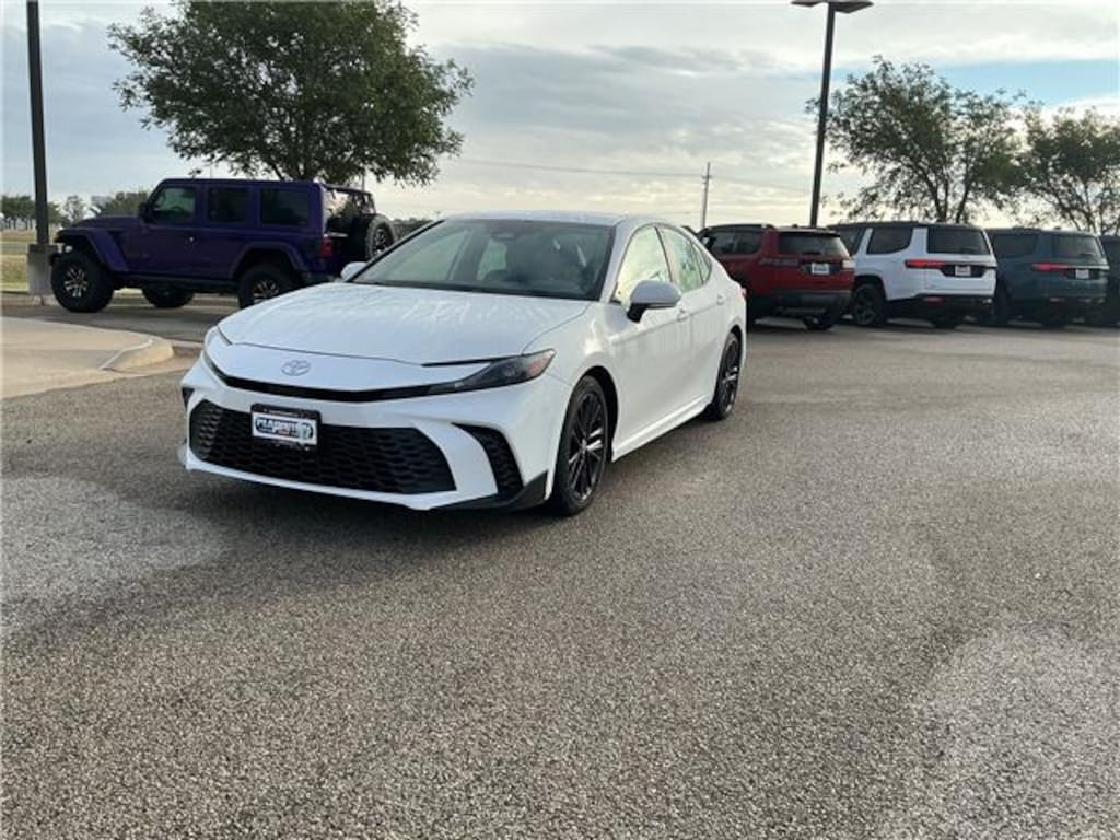 Used 2025 Toyota Camry XSE