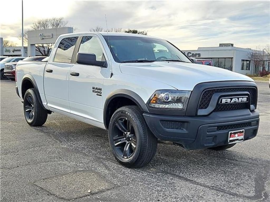 Used 2024 RAM 1500 Classic SLT 4x4 Crew Cab 5.6 ft. box 140 in. WB