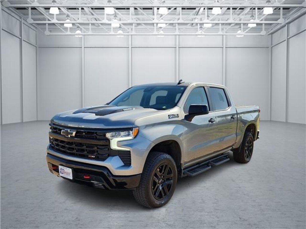 Used 2025 Chevrolet Silverado 1500 LT Trail Boss 4x4 Crew Cab 5.75 ft. box 147.4 in.