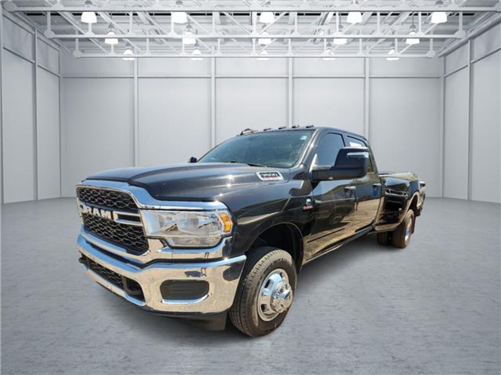Used 2024 RAM 3500 Tradesman 4x4 Crew Cab 8 ft. box 169.5 in. WB