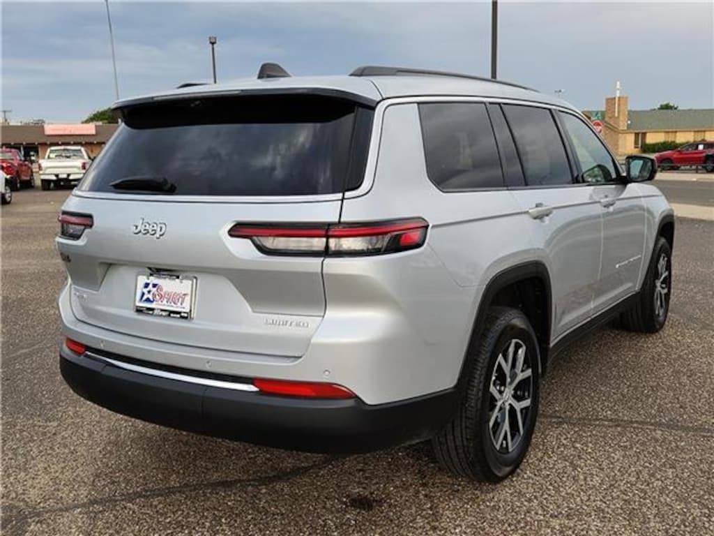 Used 2024 Jeep Grand Cherokee L Limited 4x4