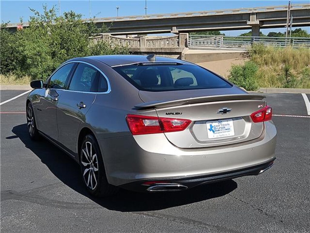 Used 2025 Chevrolet Malibu RS Sedan