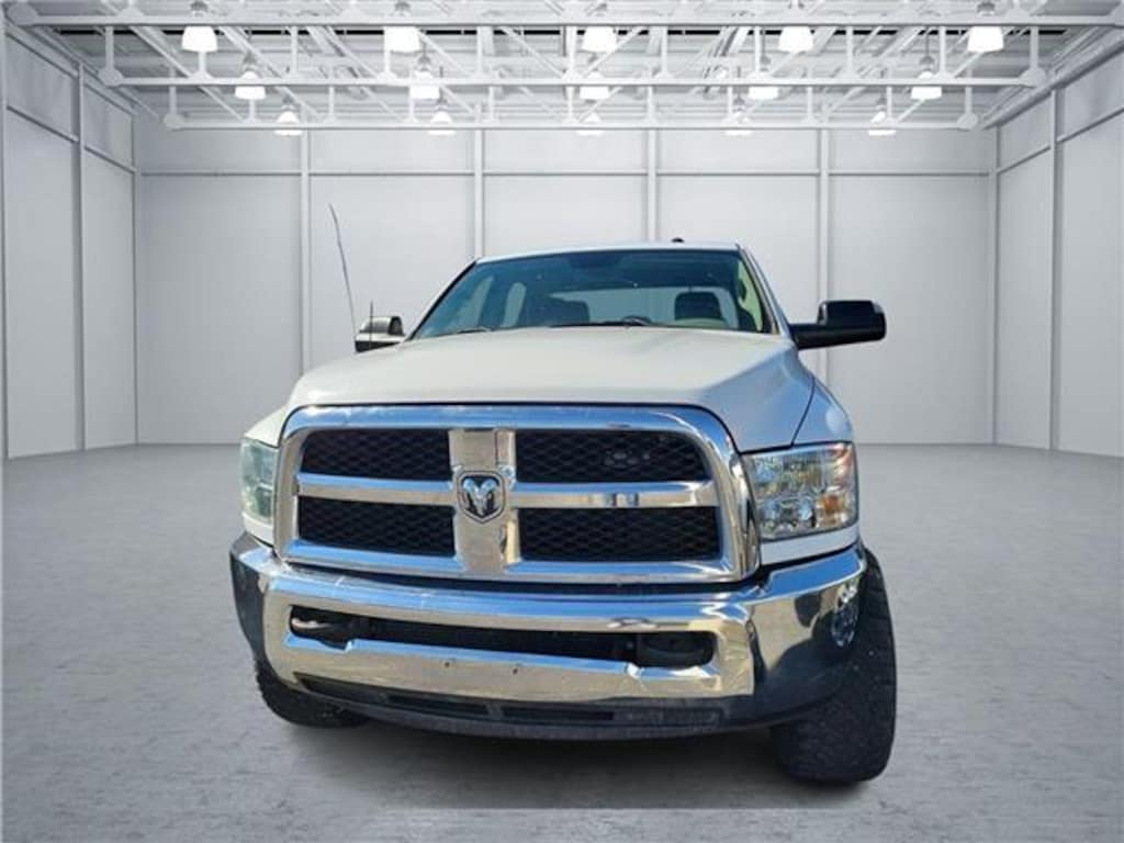 Used 2016 RAM 2500 Tradesman 4x4 Crew Cab 6.3 ft. box 149 in. WB