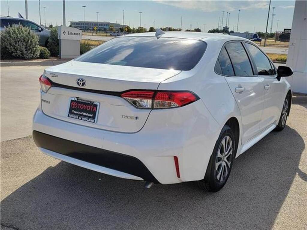 Used 2022 Toyota Corolla Hybrid LE