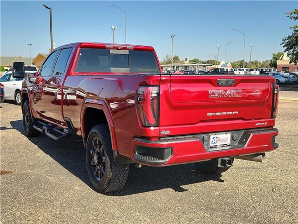 Used 2024 GMC Sierra 2500HD AT4 4x4 Crew Cab 8 ft. box 172 in. WB