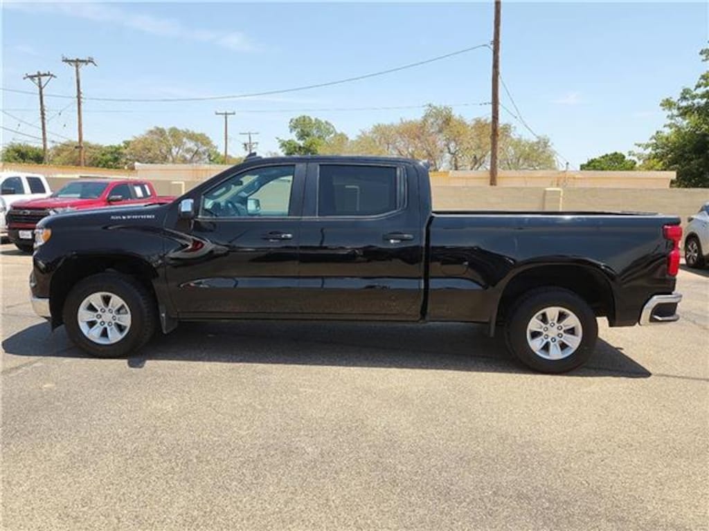 Used 2024 Chevrolet Silverado 1500 LT w/1LT 4x2 Crew Cab 6.6 ft. box 157 in. WB