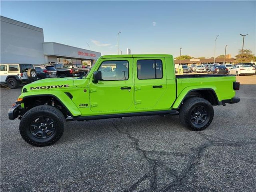 Used 2021 Jeep Gladiator Mojave 4x4 Crew Cab 5 ft. box