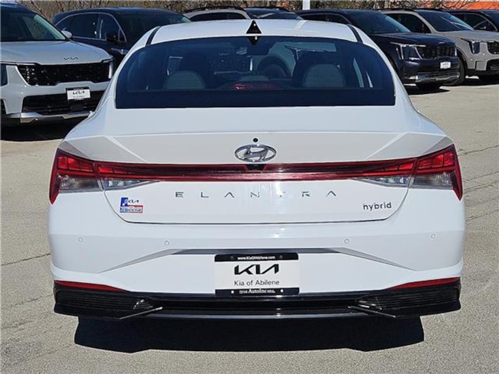 Used 2023 Hyundai Elantra HEV Limited (DCT) Sedan