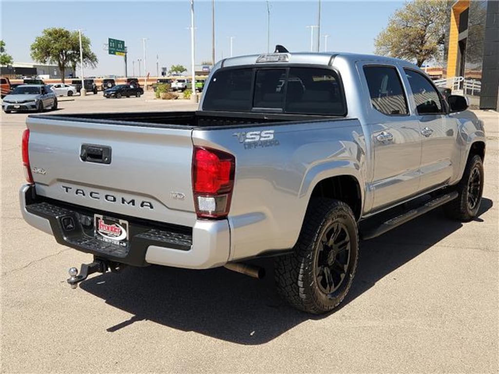 Used 2022 Toyota Tacoma SR V6 4x4 Double Cab 5 ft. box 127.4 in. WB