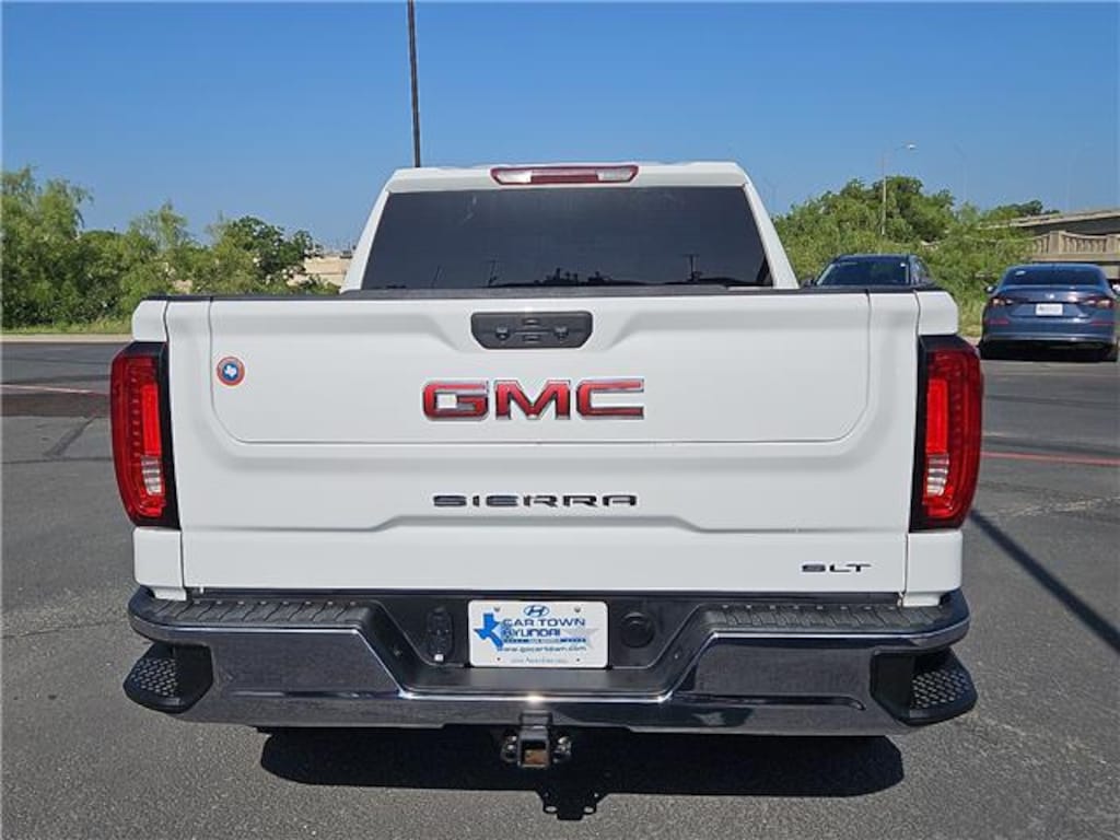 Used 2023 GMC Sierra 1500 SLT 4x2 Crew Cab 5.75 ft. box 147.4 in. WB
