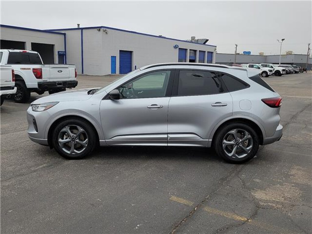 Used 2023 Ford Escape ST-Line Front-Wheel Drive