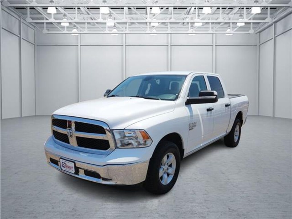 Used 2023 RAM 1500 Classic SLT 4x4 Crew Cab 5.6 ft. box 140 in. WB