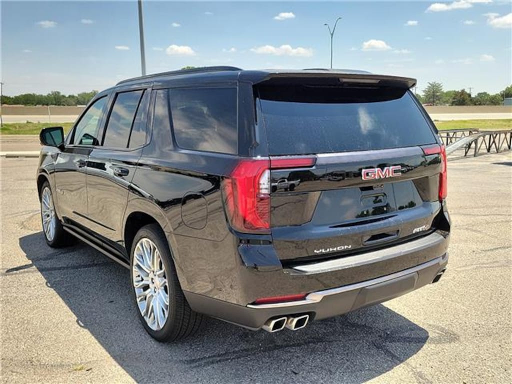 Used 2025 GMC Yukon AT4 Ultimate 4x4