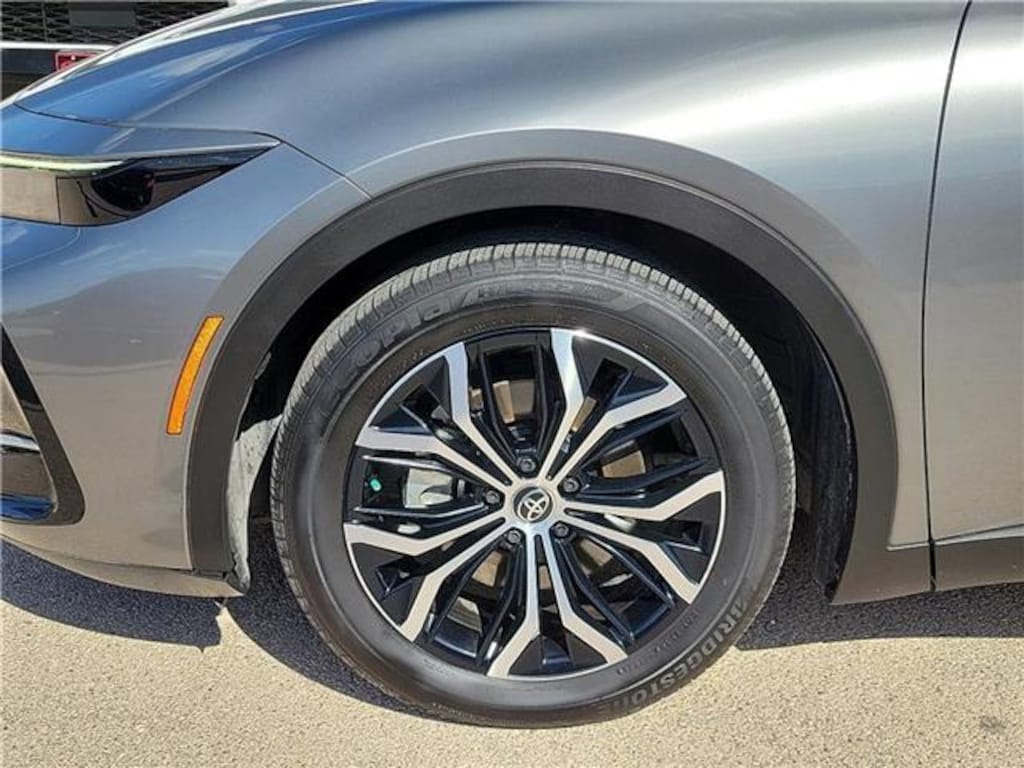 Used 2023 Toyota Crown Limited