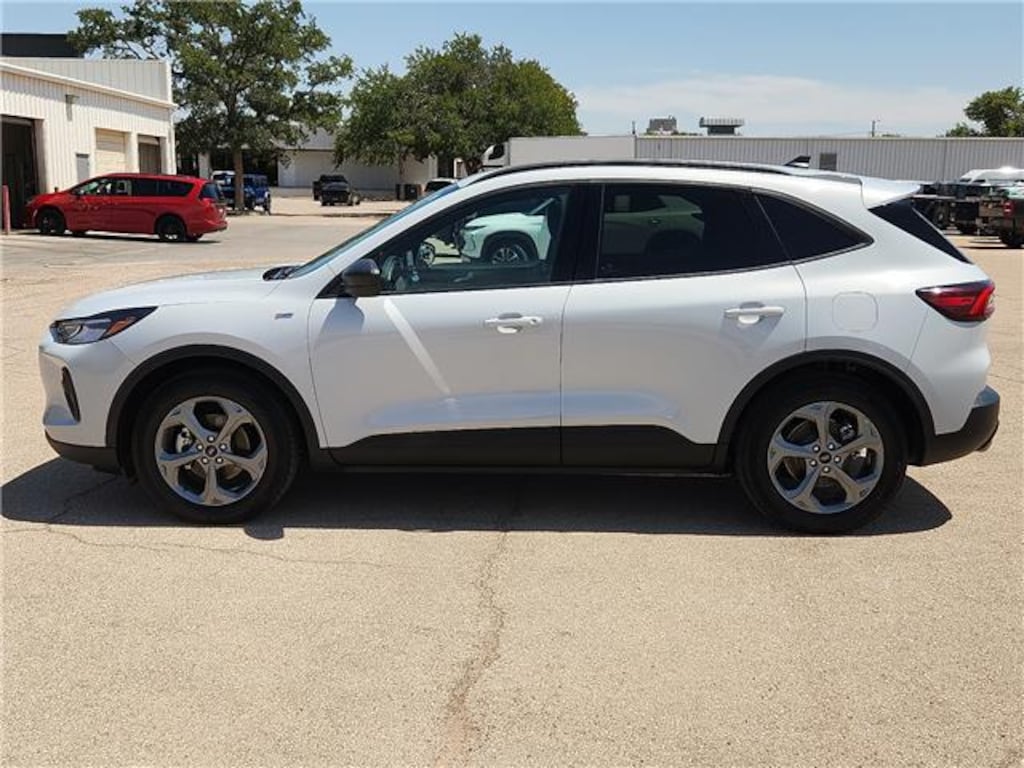 Used 2026 Ford Escape ST-Line Front-Wheel Drive
