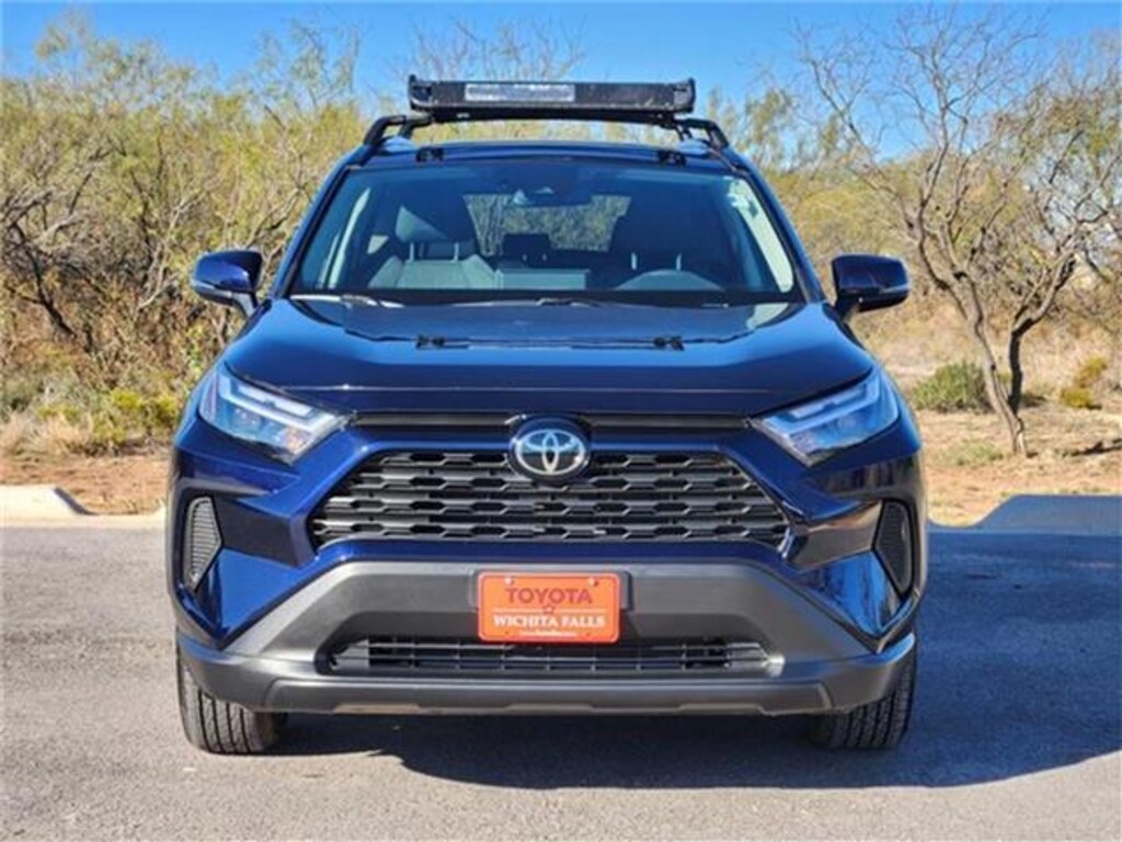 Used 2025 Toyota RAV4 XLE Front-Wheel Drive