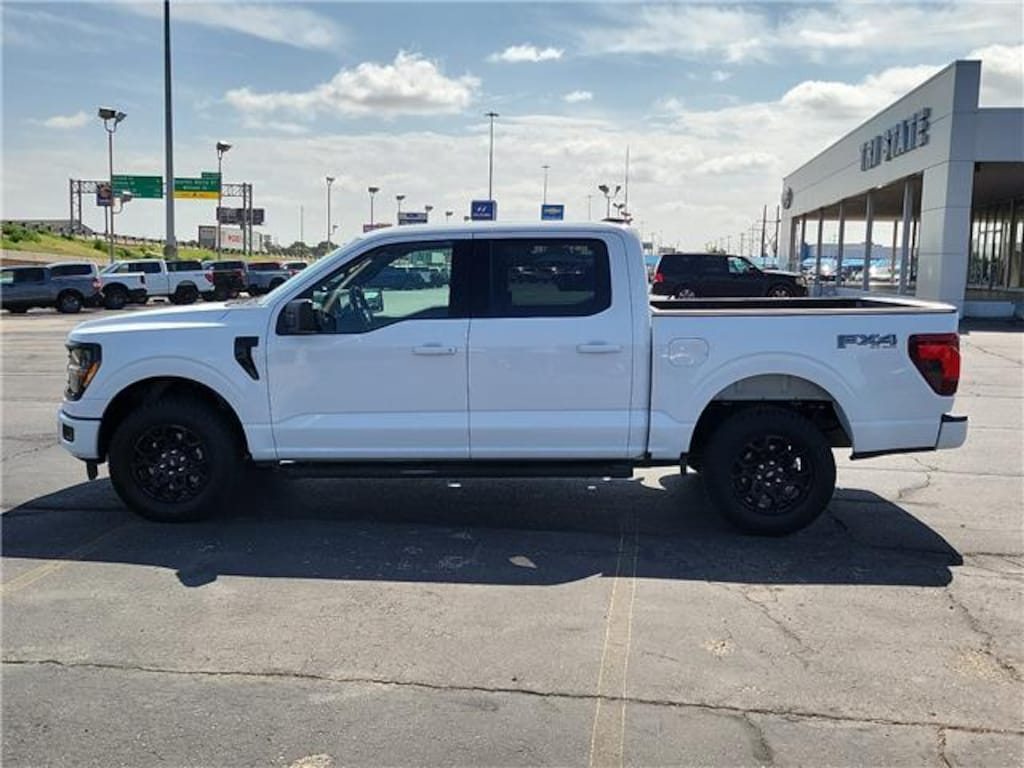 Used 2025 Ford F-150 XLT 4x4 SuperCrew Cab 5.5 ft. box 145 in. WB