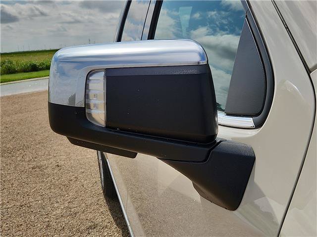 2026 Chevrolet Silverado 1500 High Country - Photo 8