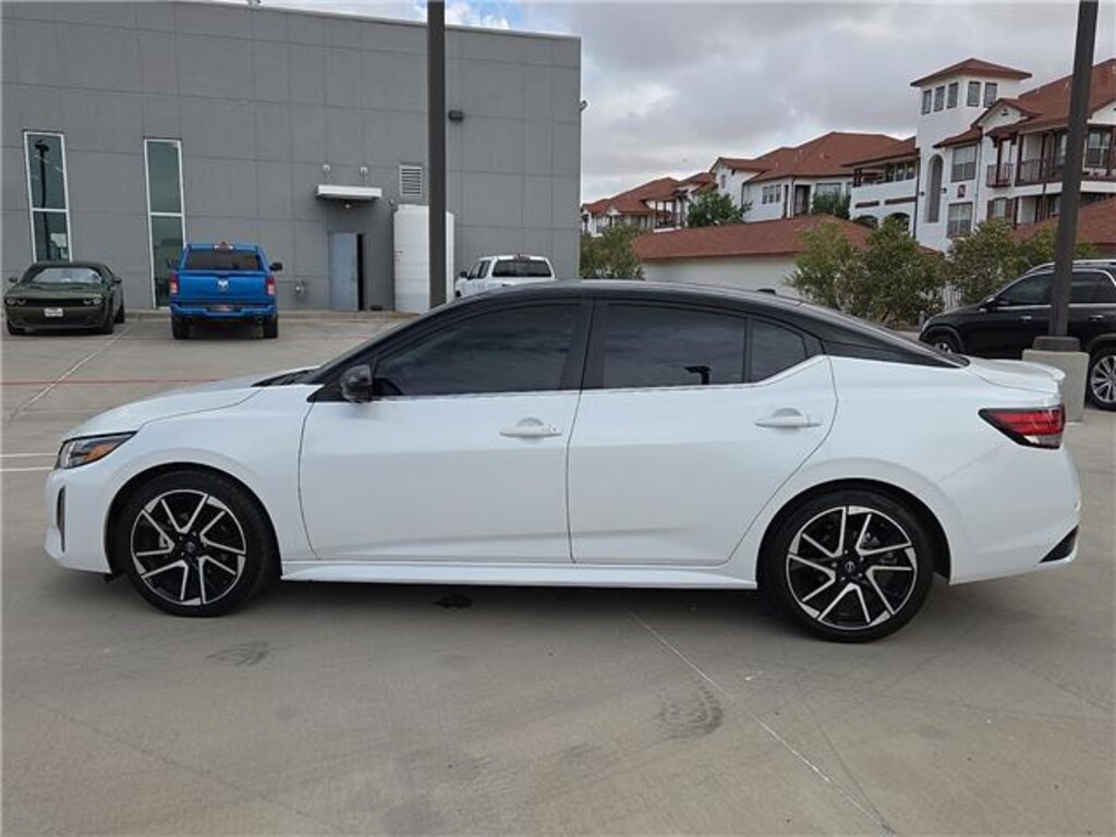Used 2025 Nissan Sentra SR