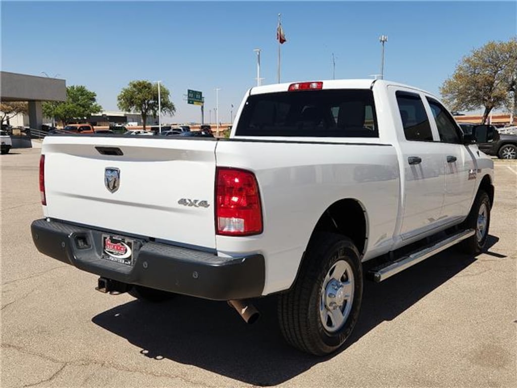 Used 2015 RAM 3500 Tradesman 4x4 Crew Cab 6.3 ft. box 149.5 in. WB SR