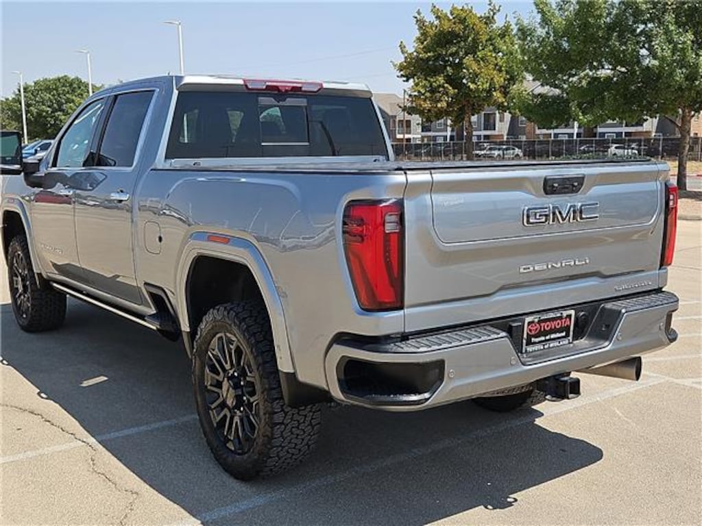 Used 2024 GMC Sierra 2500HD Denali Ultimate 4x4 Crew Cab 6.75 ft. box 159 in.