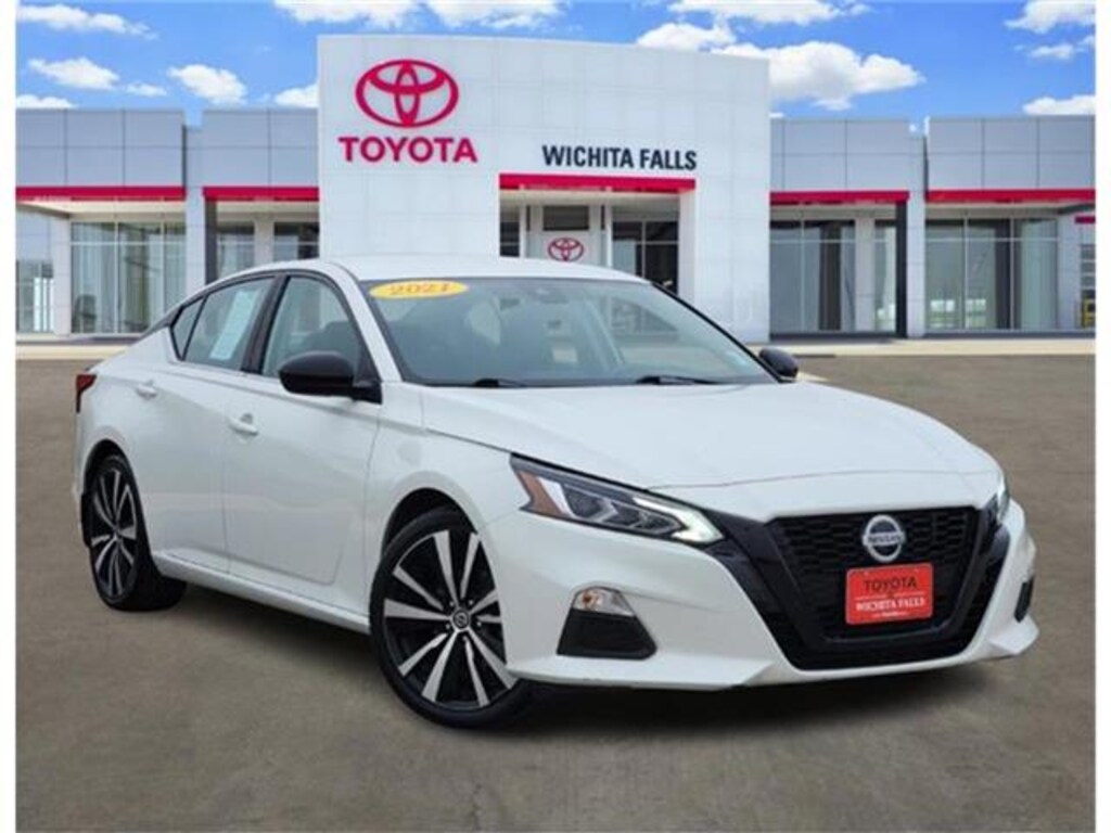 Used 2021 Nissan Altima 2.5 SR