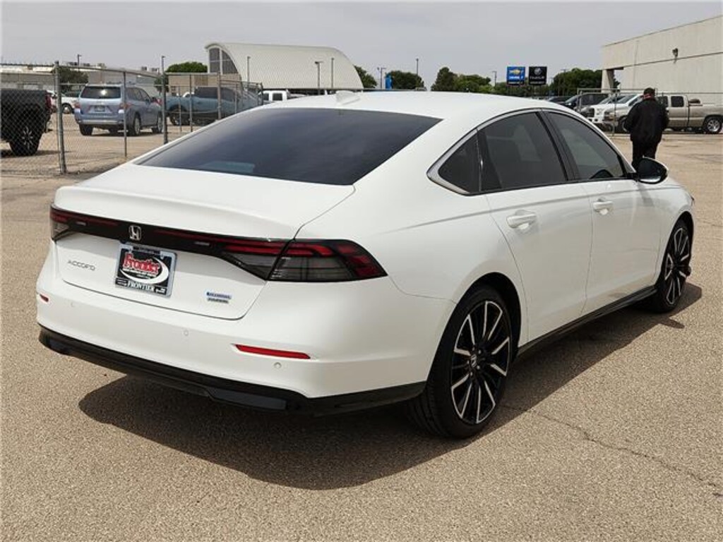 Used 2024 Honda Accord Hybrid Touring