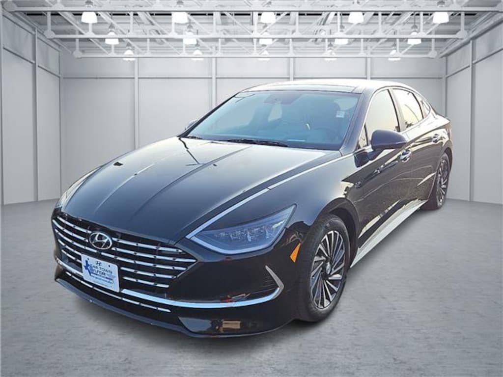 Used 2023 Hyundai Sonata Hybrid Limited Sedan