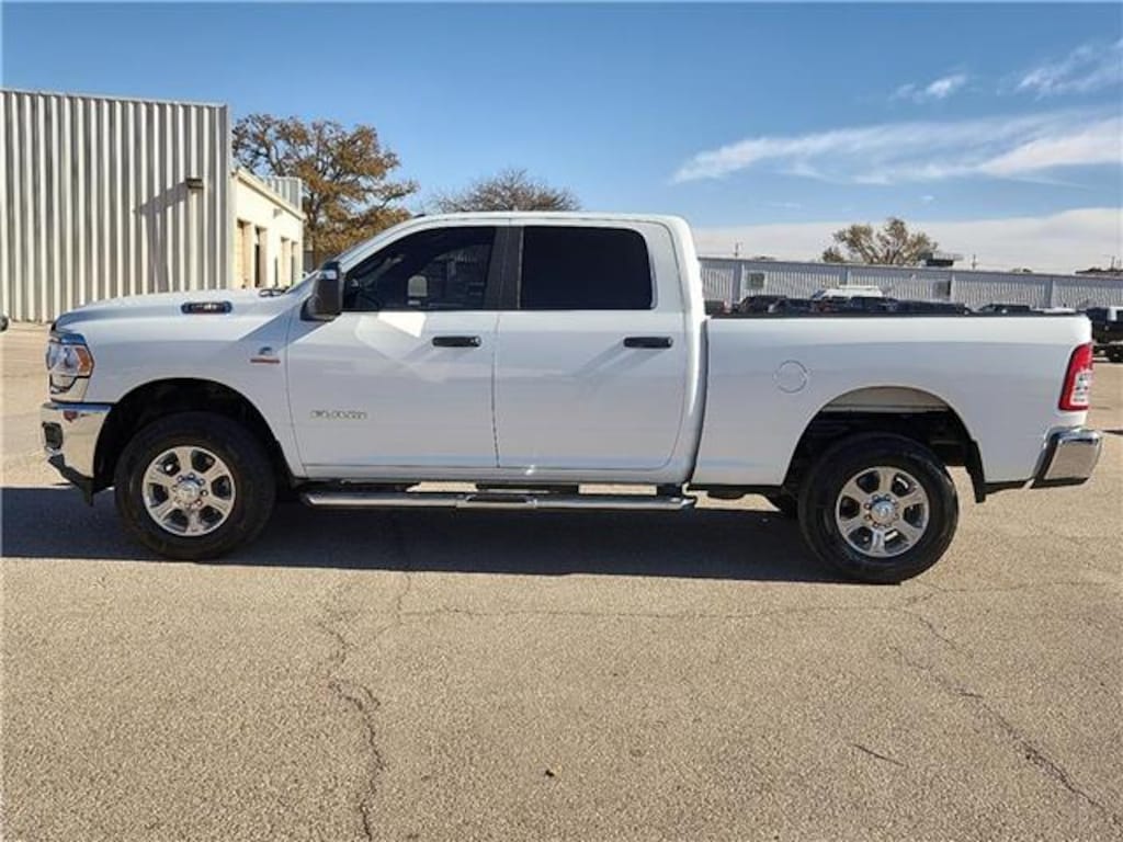 Used 2024 RAM 2500 Big Horn 4x4 Crew Cab 6.3 ft. box 149 in. WB