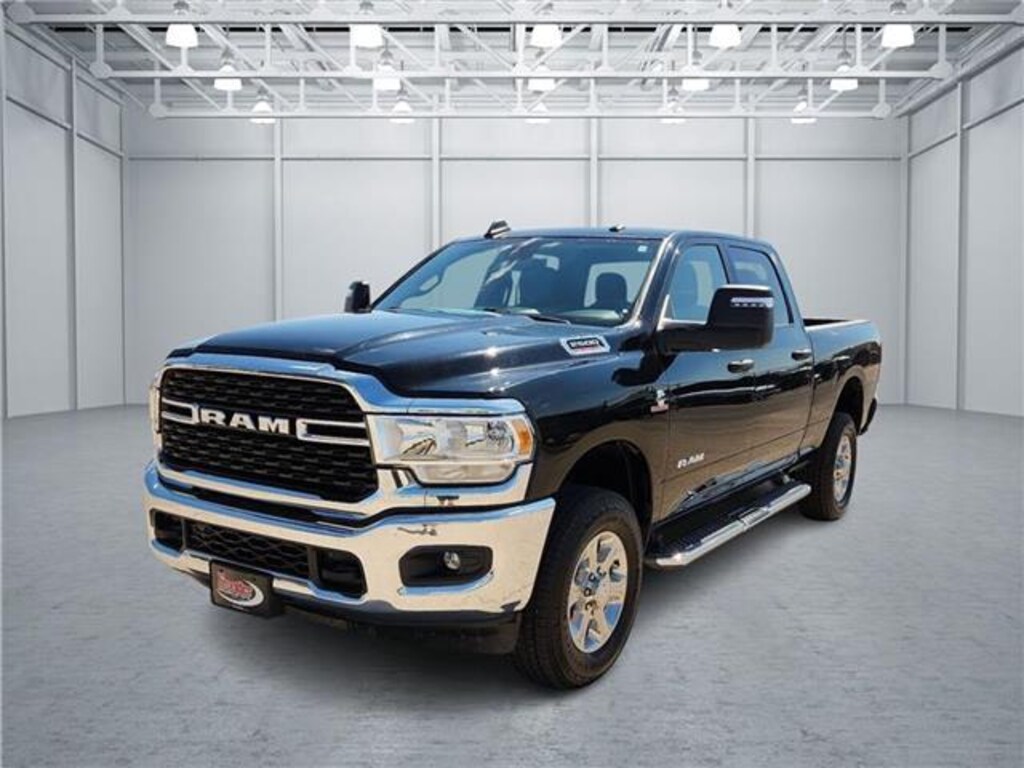 Used 2024 RAM 2500 Big Horn 4x4 Crew Cab 6.3 ft. box 149 in. WB