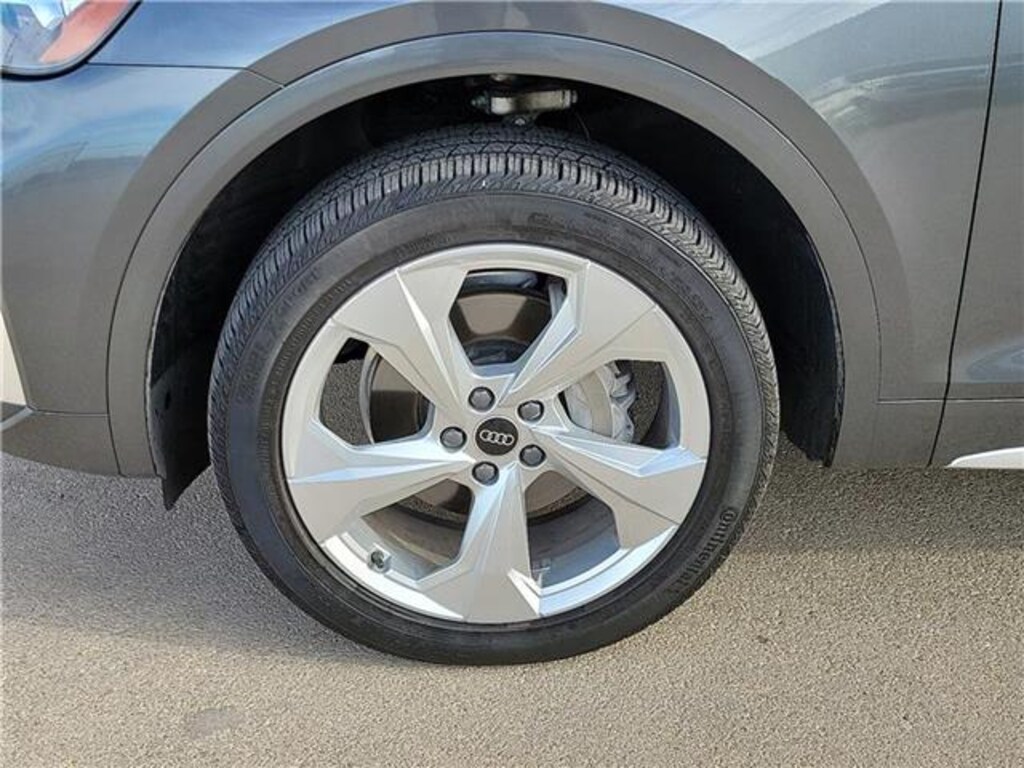 Used 2024 Audi Q5 45 S line Premium (S tronic) All-Wheel Drive quatt SUV