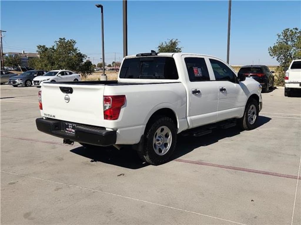 Used 2023 Nissan Titan S (A9) 4x2 Crew Cab 5.5 ft. box 139.8 in. WB