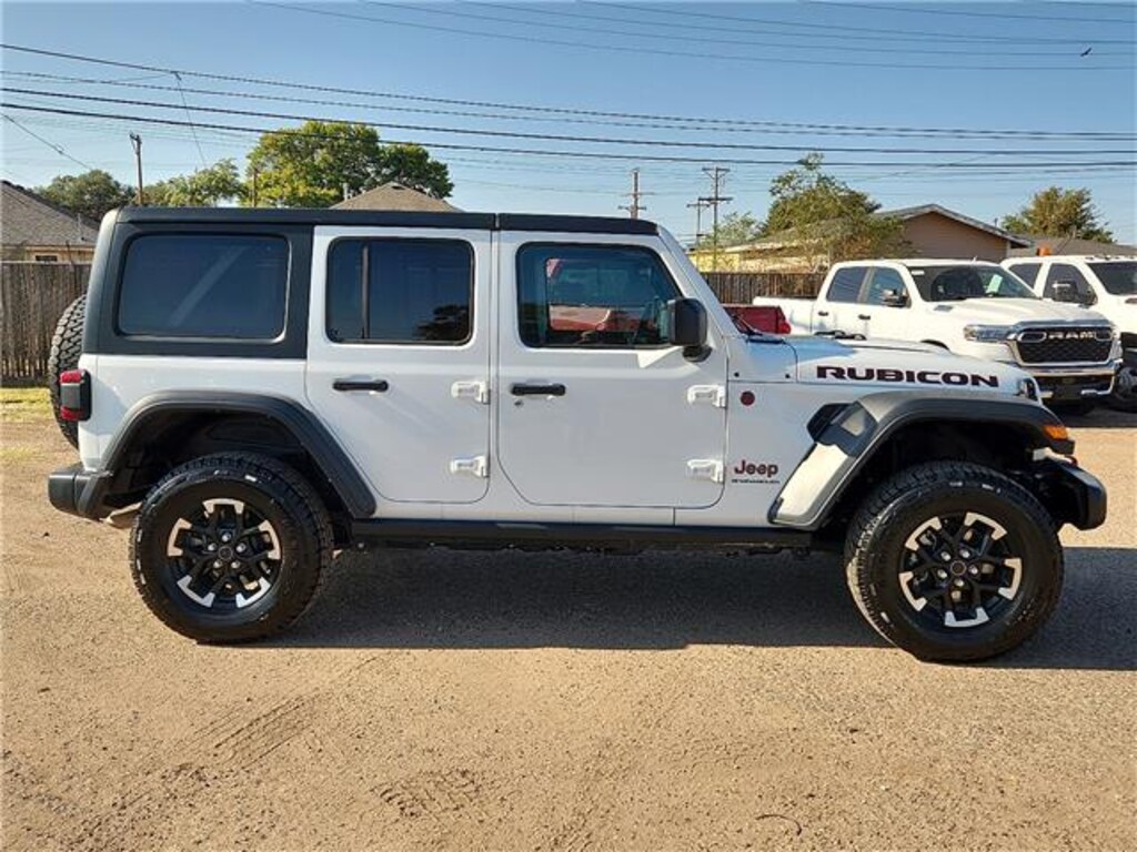Used 2025 Jeep Wrangler Rubicon 4x4