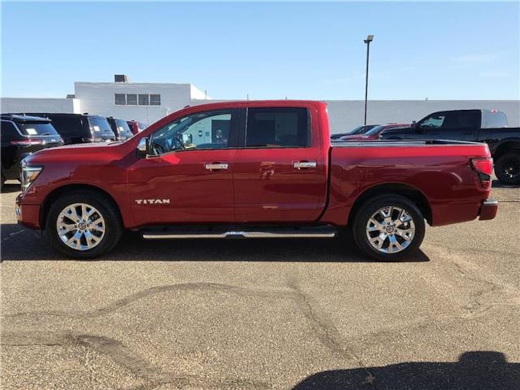 Used 2021 Nissan Titan SL (A9) (EOP 03-31-2021) 4x2 Crew Cab 5.5 ft. box