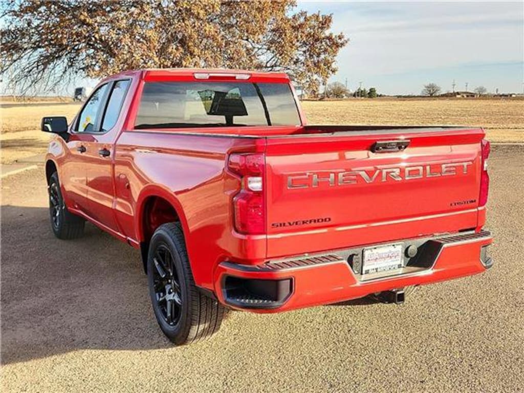New 2026 Chevrolet Silverado 1500 Custom Truck