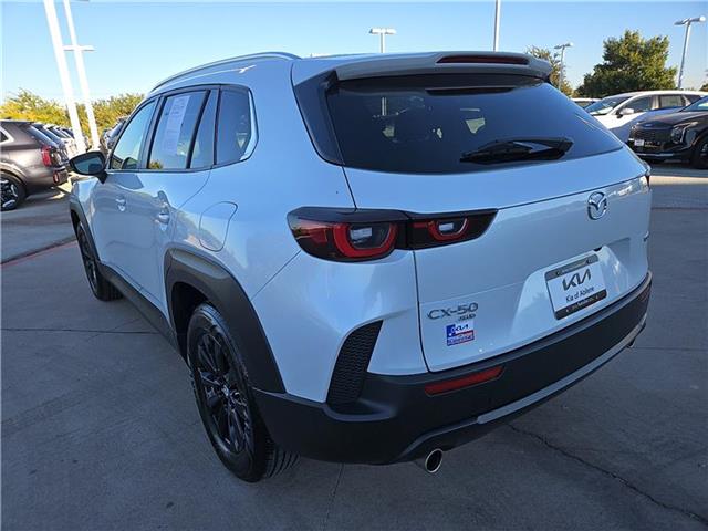 2024 Mazda CX-50 2.5 S Preferred photo 3