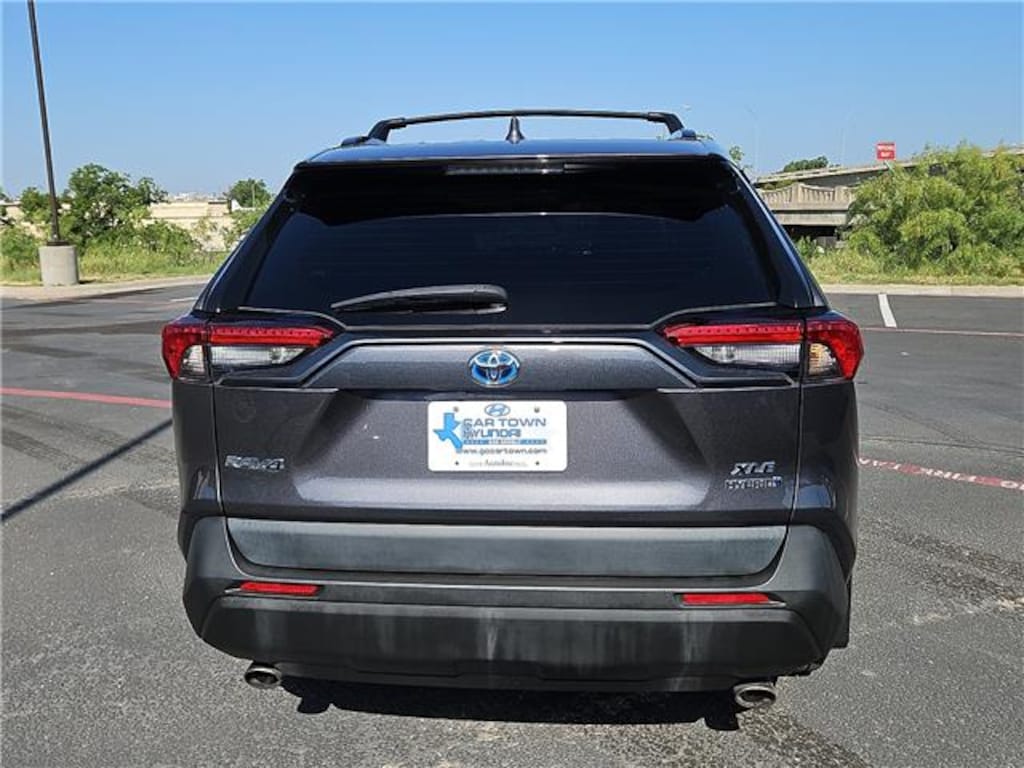 Used 2024 Toyota RAV4 Hybrid XLE