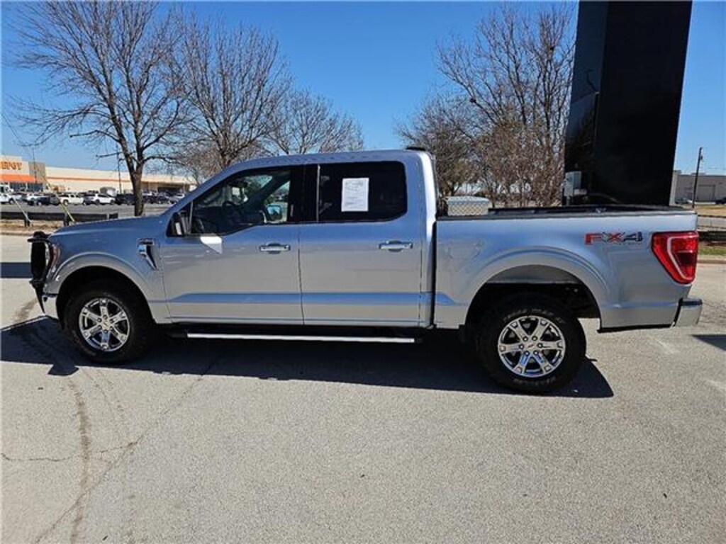 Used 2022 Ford F-150 XLT 4x4 SuperCrew Cab 5.5 ft. box 145 in. WB