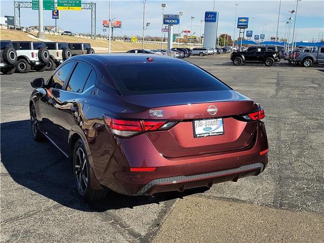 2024 Nissan Sentra SV photo 4