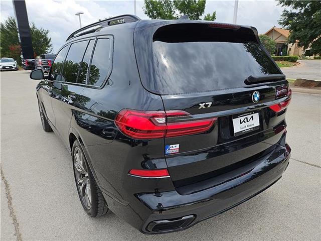 2021 Bmw X7 M50i photo 3