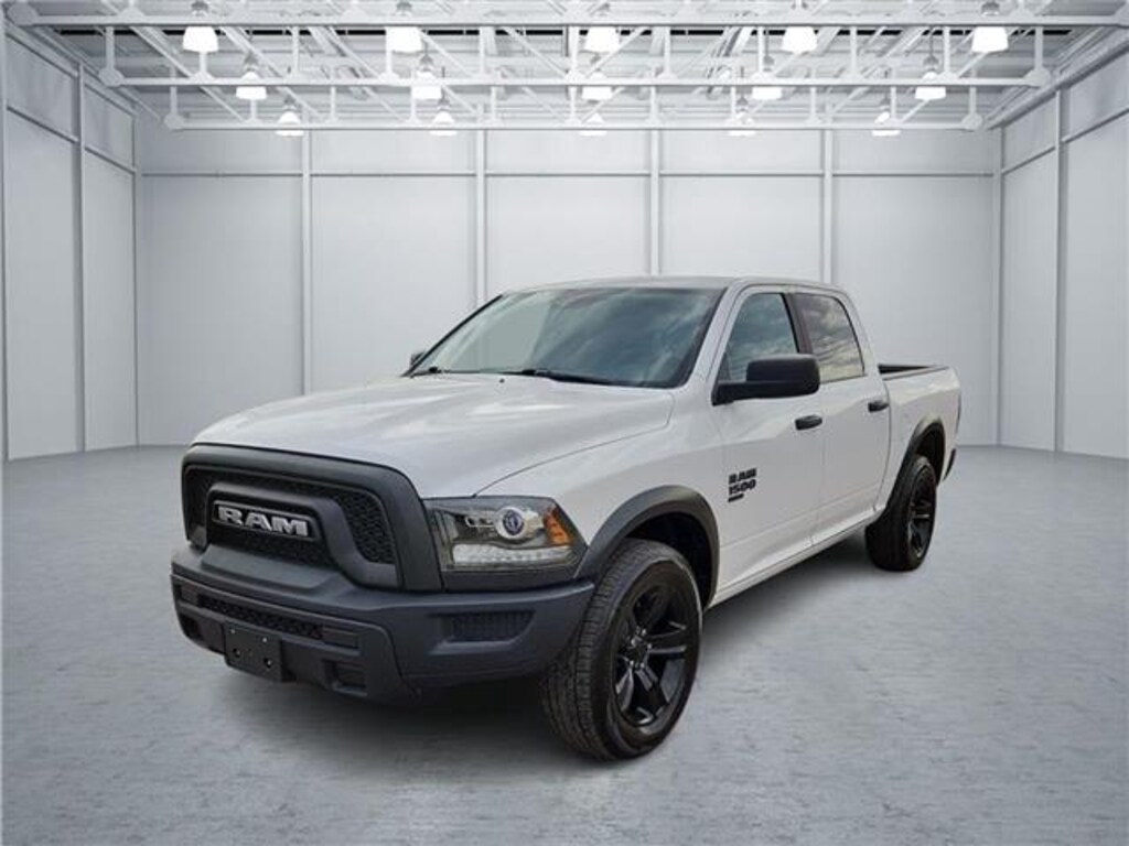 Used 2024 RAM 1500 Classic SLT 4x4 Crew Cab 5.6 ft. box 140 in. WB