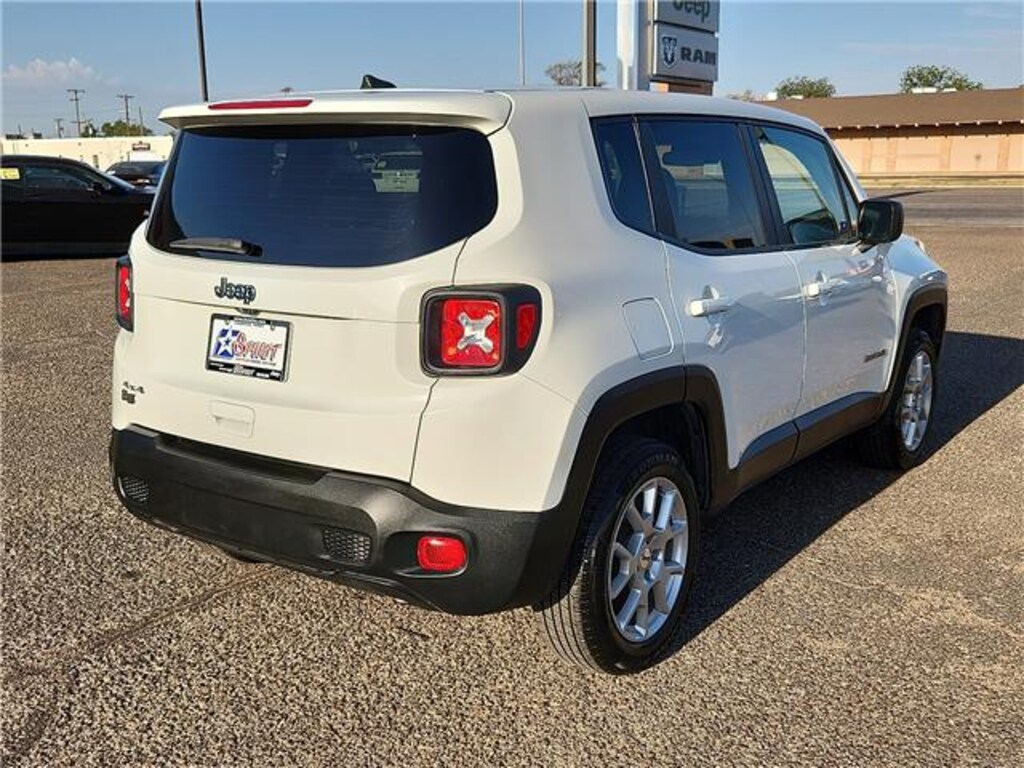 Used 2023 Jeep Renegade Latitude 4x4