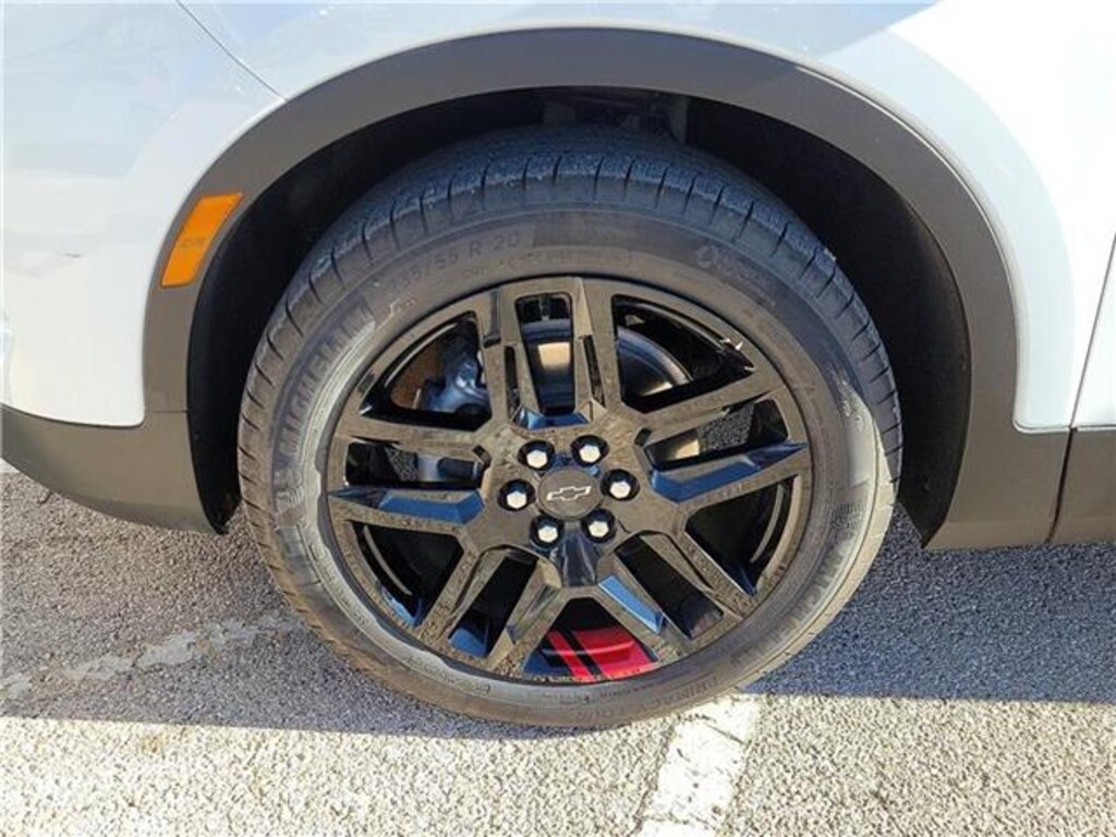 Used 2025 Chevrolet Blazer LT w/2LT Front-Wheel Drive