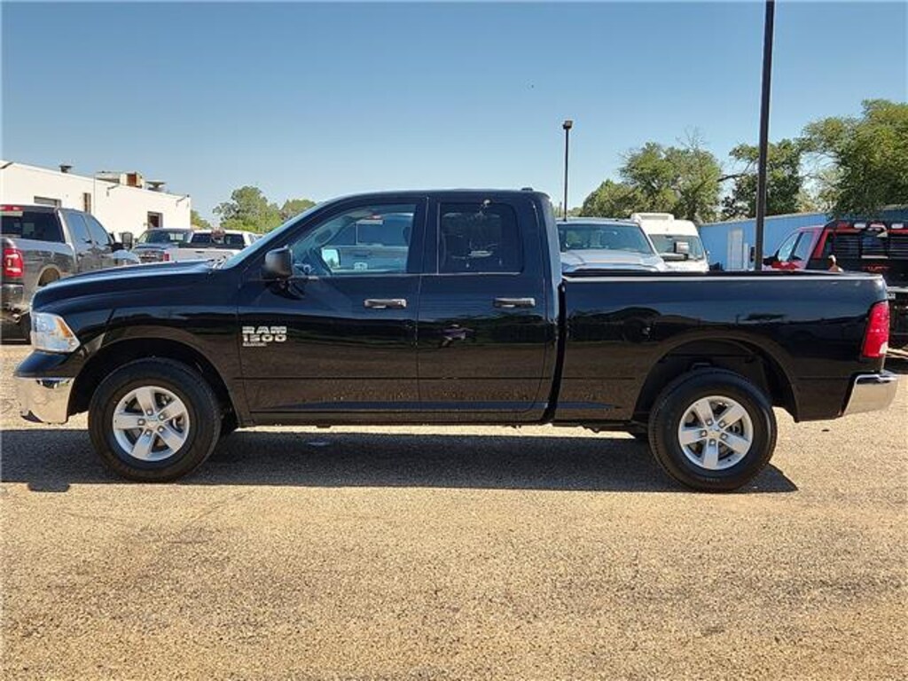 Used 2024 RAM 1500 Classic SLT 4x4 Quad Cab 6.3 ft. box 140 in. WB