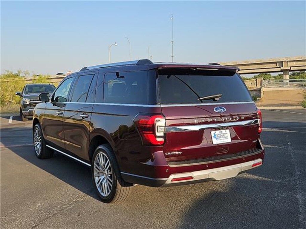 Used 2024 Ford Expedition Max Limited 4x4