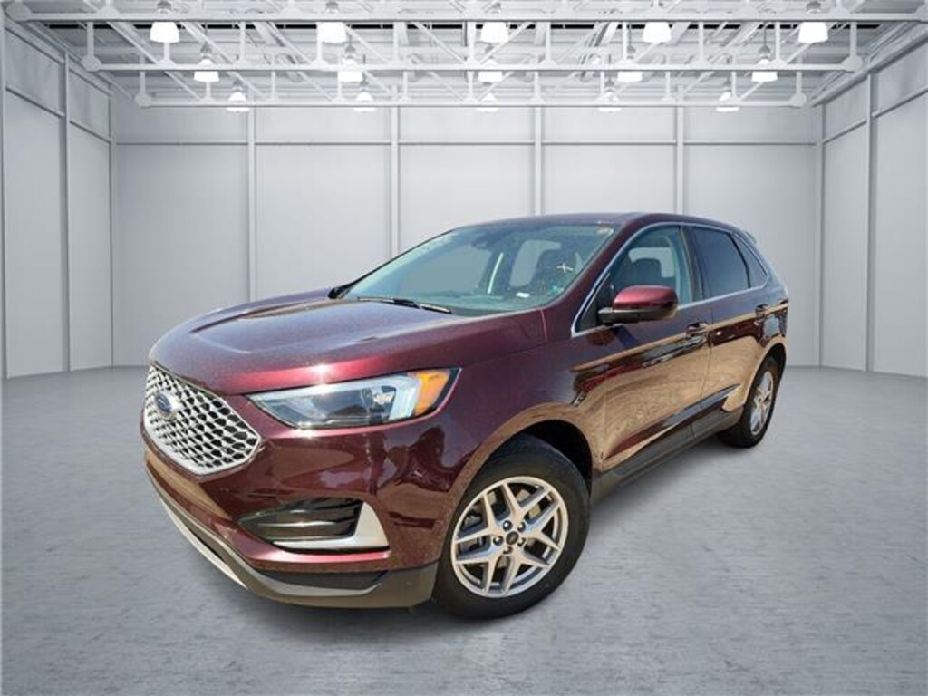 Used 2023 Ford Edge