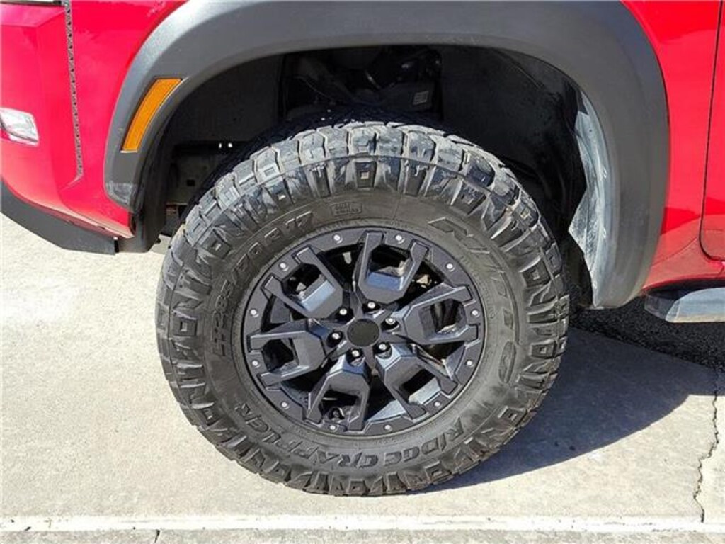 Used 2022 Nissan Frontier PRO-4X (A9) 4x4 Crew Cab 5 ft. box 126 in. WB